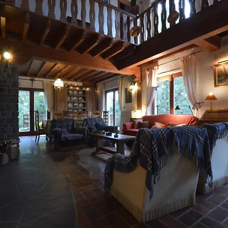 Chalet In With Garden *