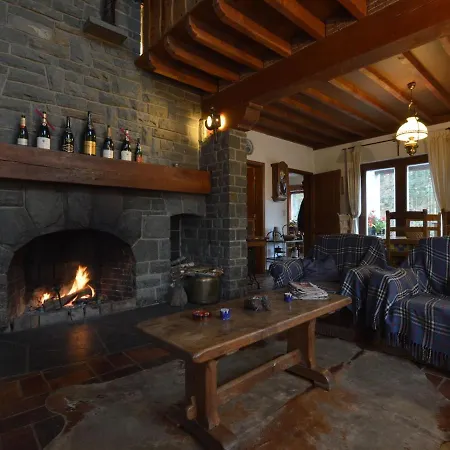Chalet In With Garden