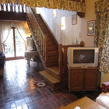 In With Garden Chalet