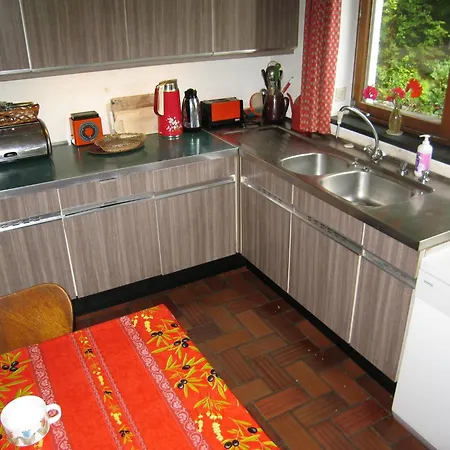 Chalet In With Garden *